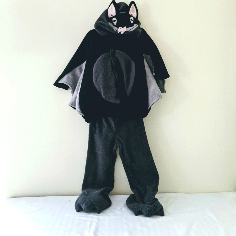 Old Navy Bat costume 4T-5T